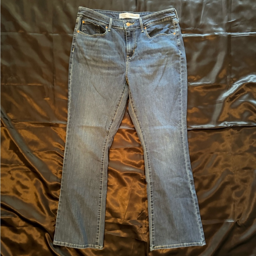 Levi's Mid-Rise Boot Cut Women’s 12S Jeans